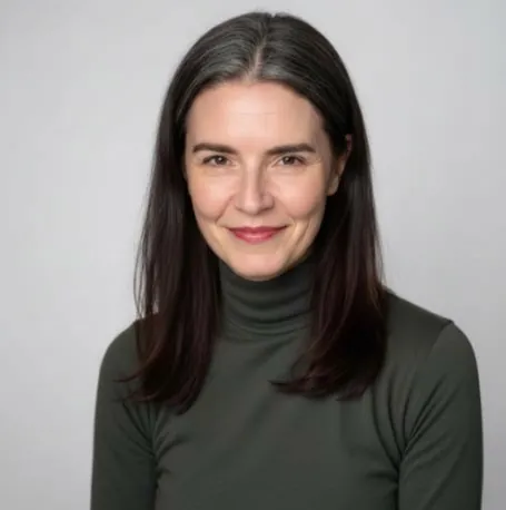 Alisa Kharis, EA — founder of Compass Tax Center